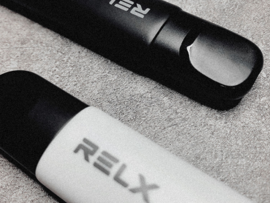 悦刻五代和六代，谁更胜一筹？新手怎么选？